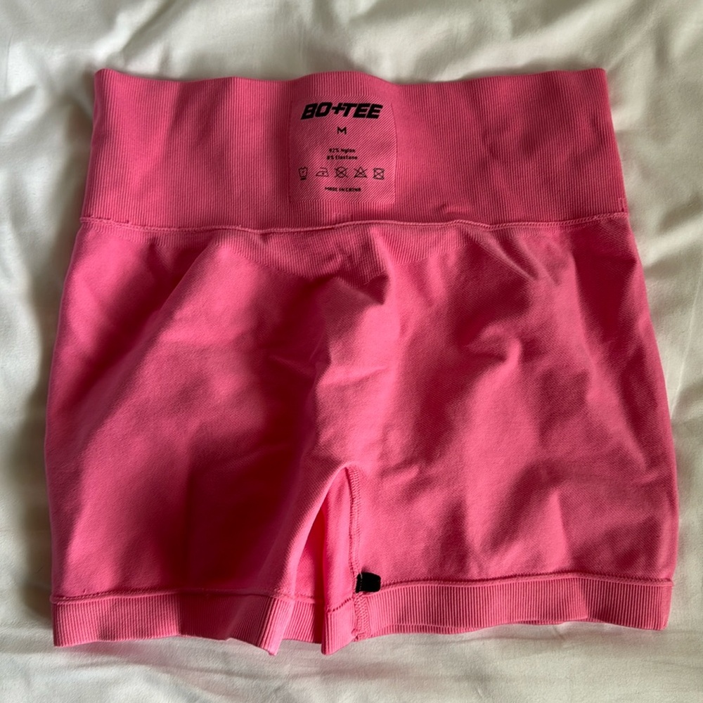 NWT BO+TEE hot pink shorts